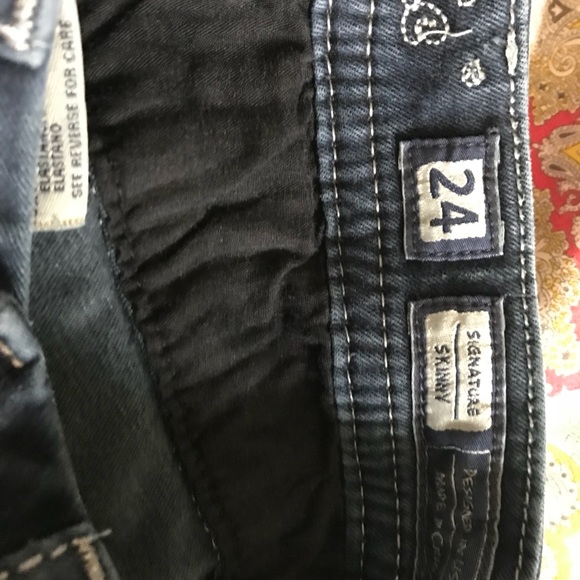 Miss Me Aztec jeans very rare size 24 - Picture 2 of 5